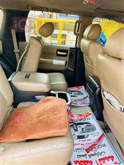 Toyota Sequoia